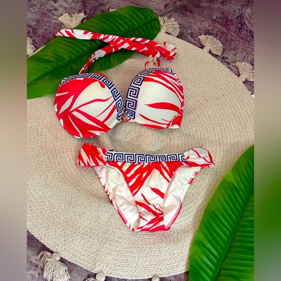 Victoria’s Secret bombshell swimsuit 34DD+M - Picture 1 of 10